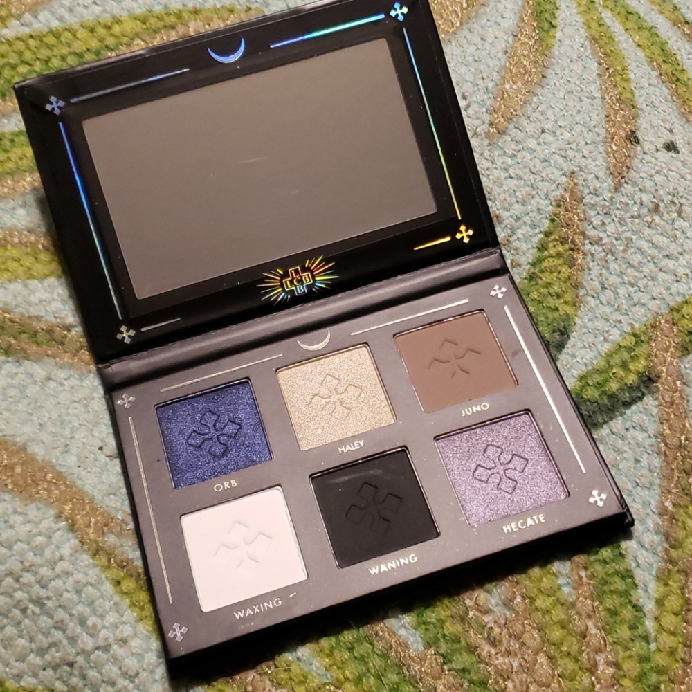 *New*Lovecraft Beauty Eyeshadow Palette